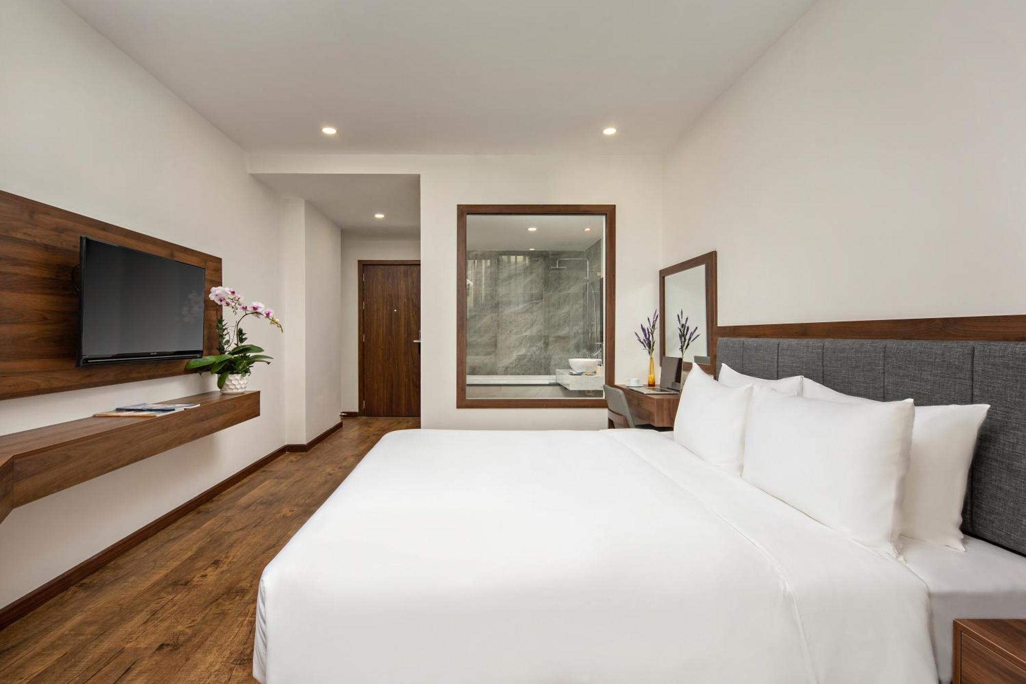 Capecia And Hotel