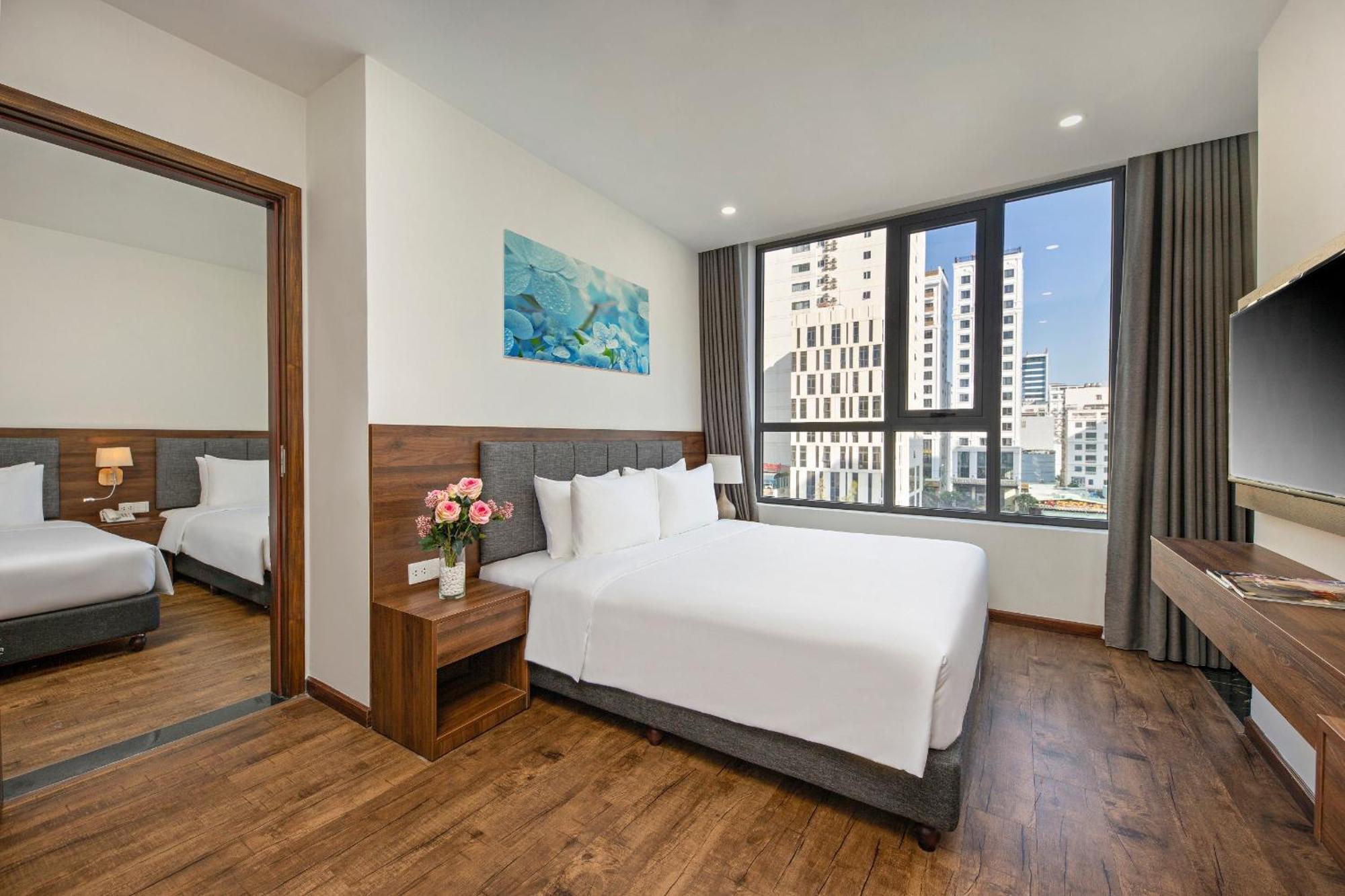 Hotel Capecia And Da Nang